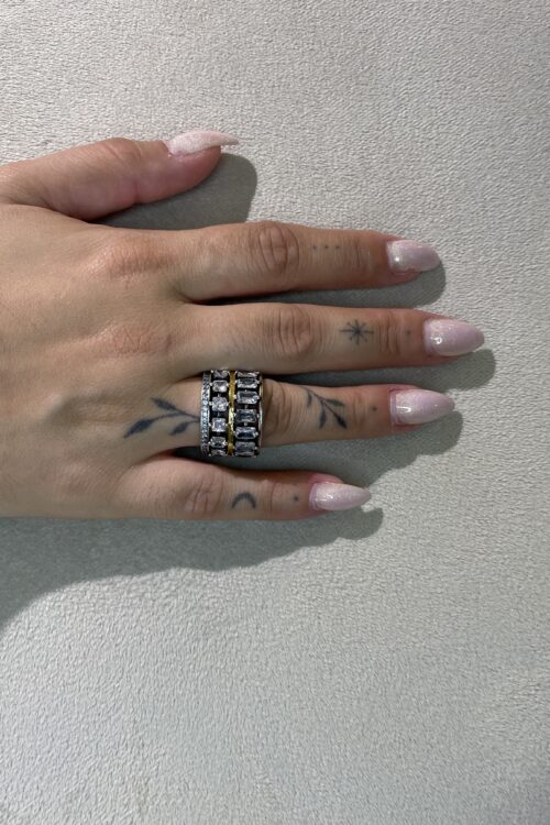 Anillo stones